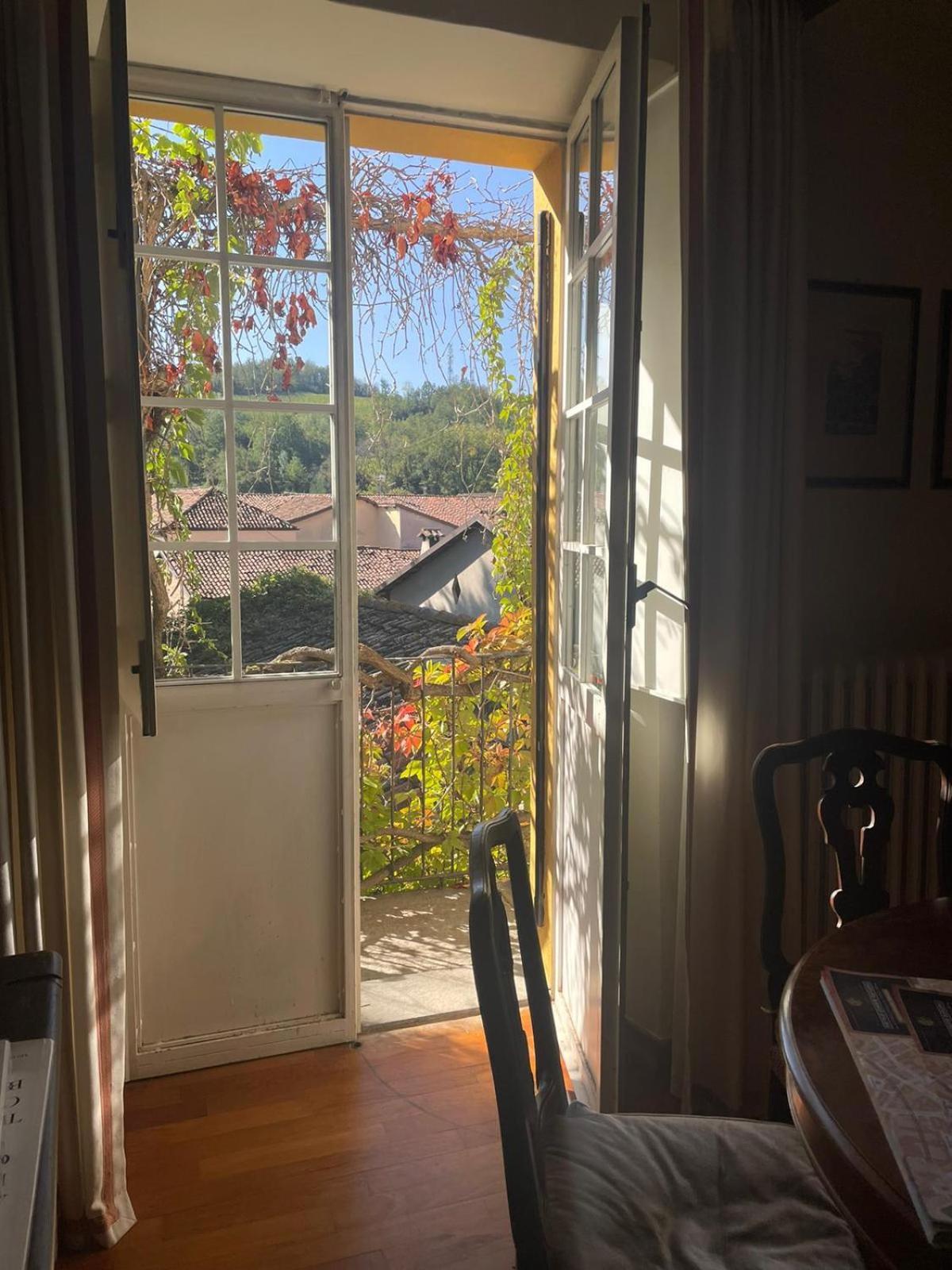 Bed and Breakfast Palazzo Sismonda Corneliano d'Alba Номер фото