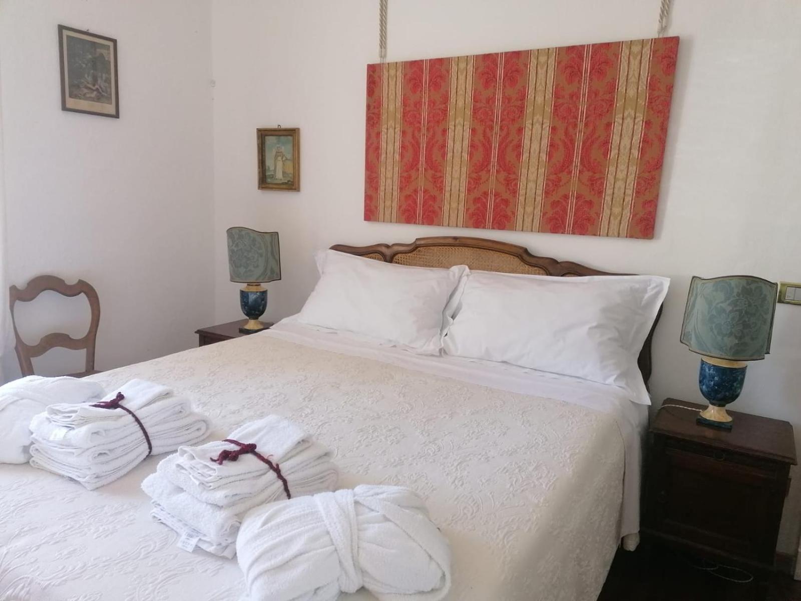 Bed and Breakfast Palazzo Sismonda Corneliano d'Alba Номер фото