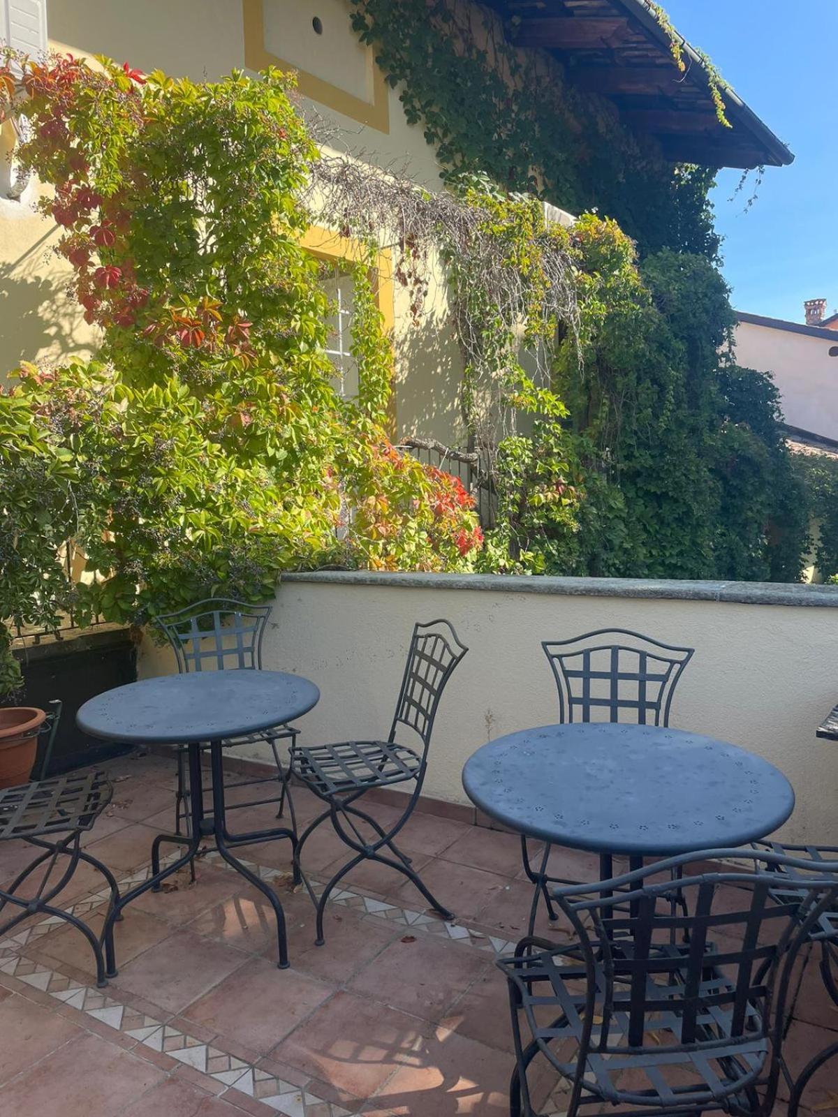 Bed and Breakfast Palazzo Sismonda Corneliano d'Alba Номер фото