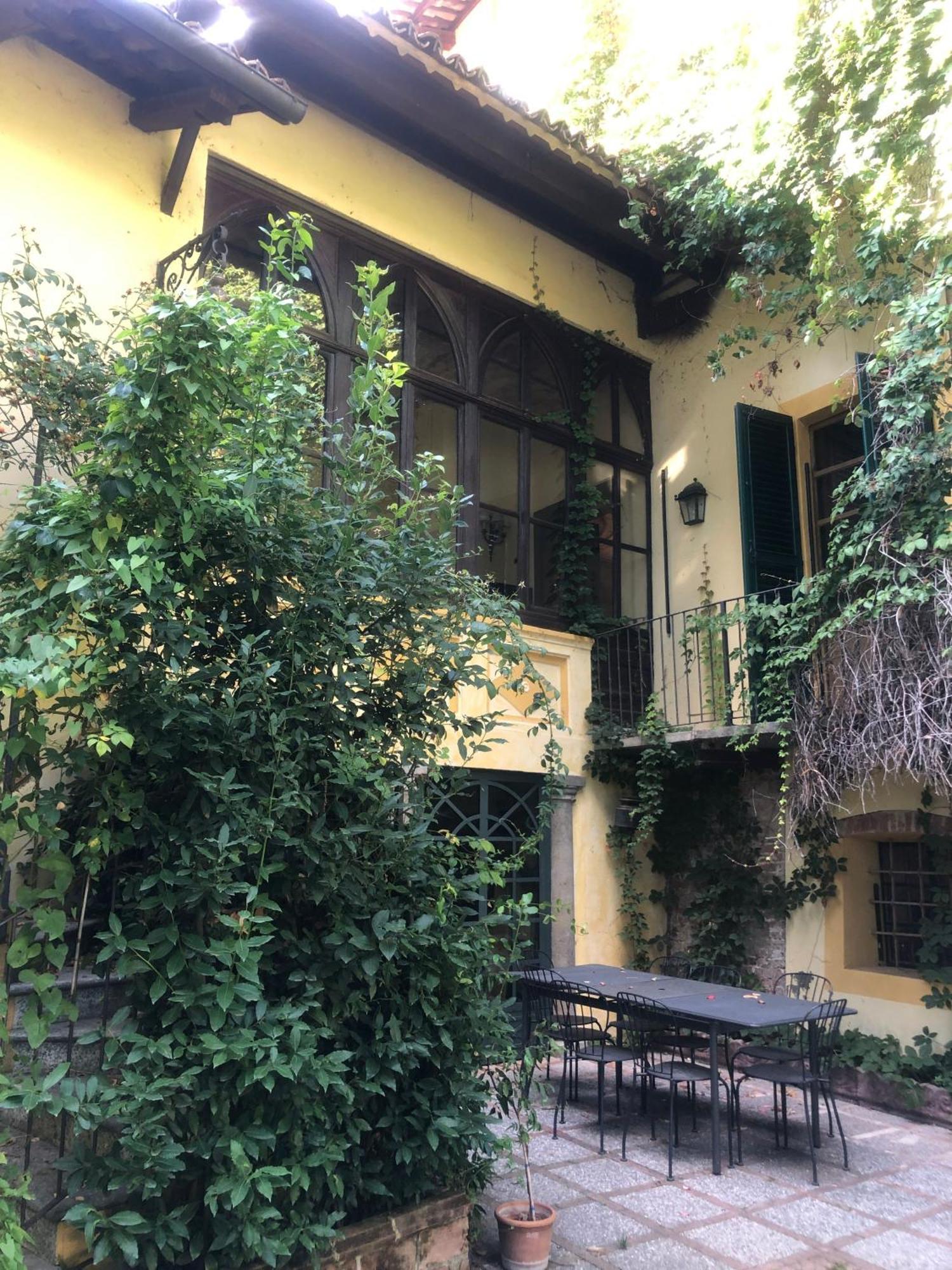 Bed and Breakfast Palazzo Sismonda Corneliano d'Alba Экстерьер фото