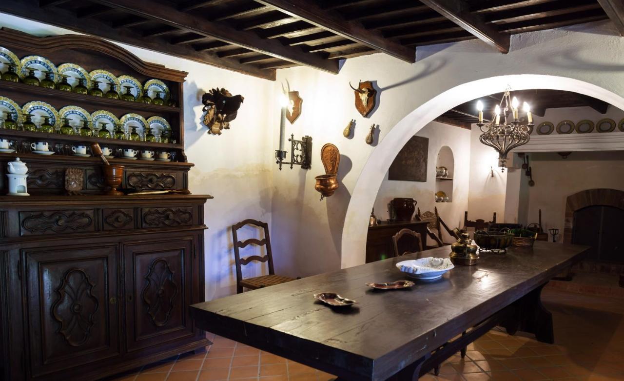 Bed and Breakfast Palazzo Sismonda Corneliano d'Alba Экстерьер фото
